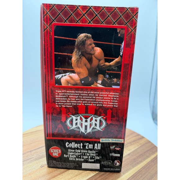WWF Triple H Rumble Heads Bobble Head Series 1 WWF Collector Edition 2001 - Picture 2 of 3
